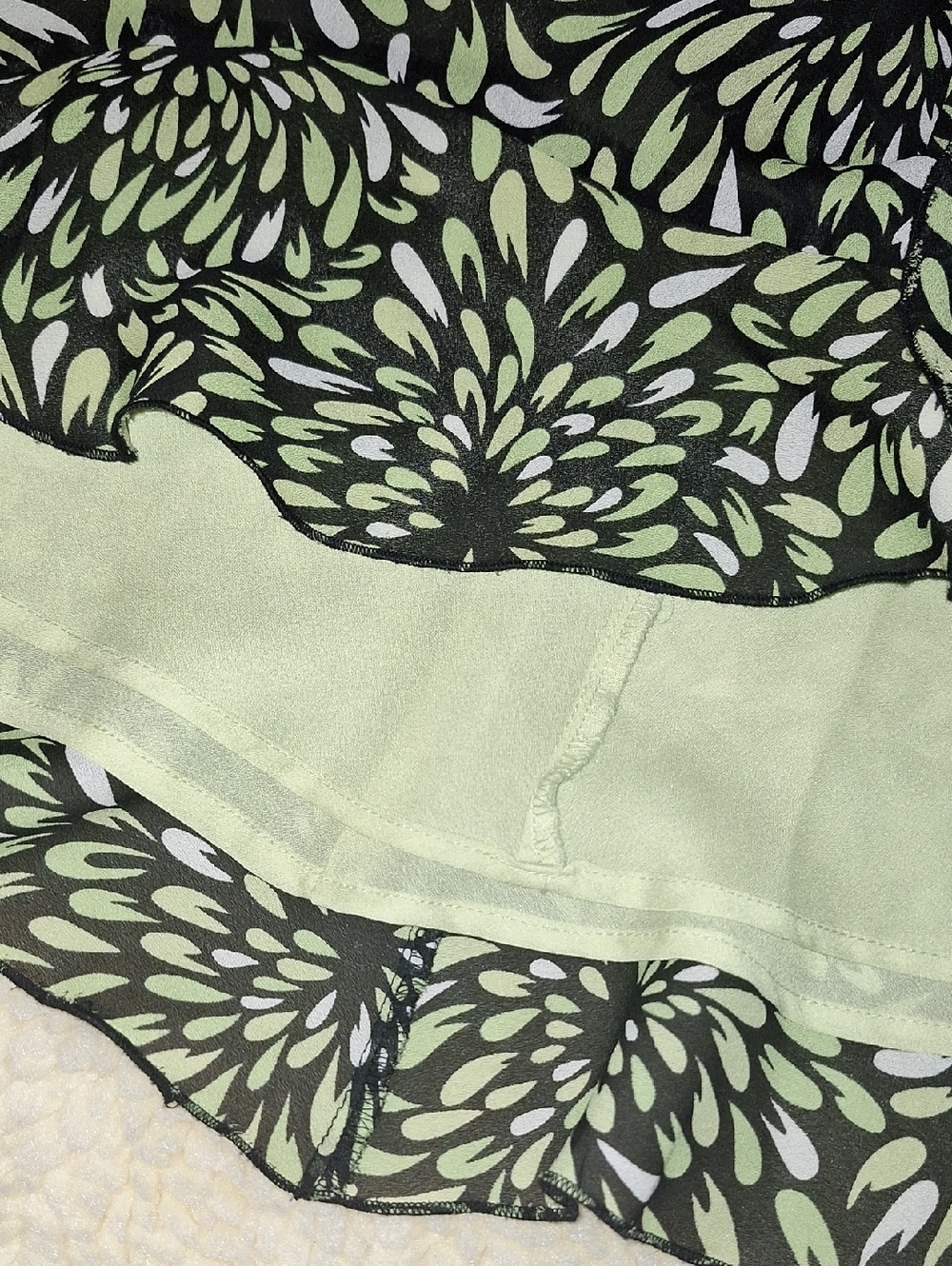 WORTHINGTON Light Green/Pink Floral Petite Skirt with Black Trim - Picture 12 of 13